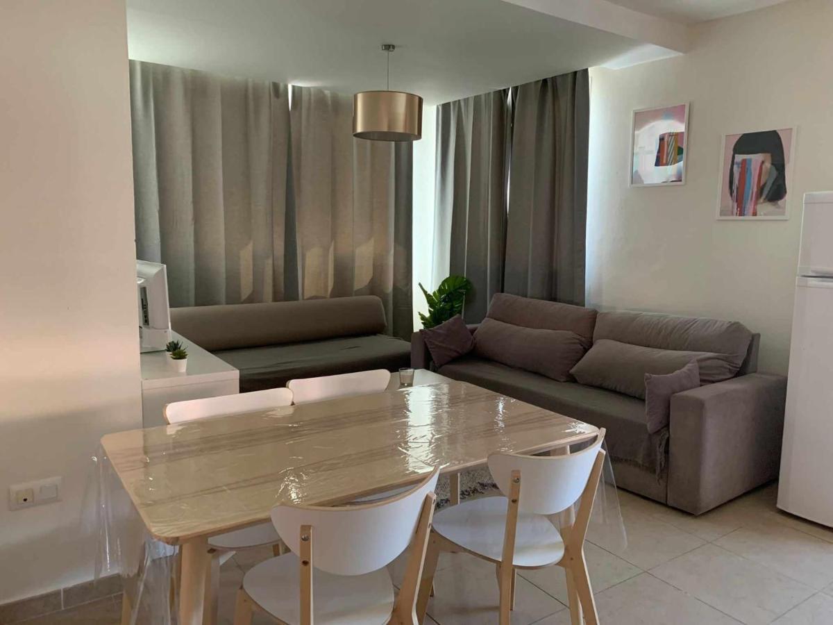 Ed Senses Apartamento Happiness Tarifa Exterior photo